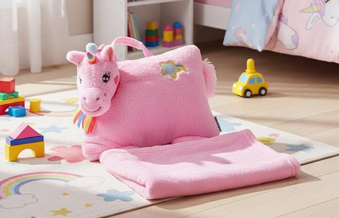 Dormeo Snuggle Bag Unicorn — fëmijë me jastëk unicorn