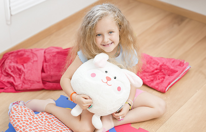 Dormeo Wrap'n'Play Bunnie — fëmijë me lepurush