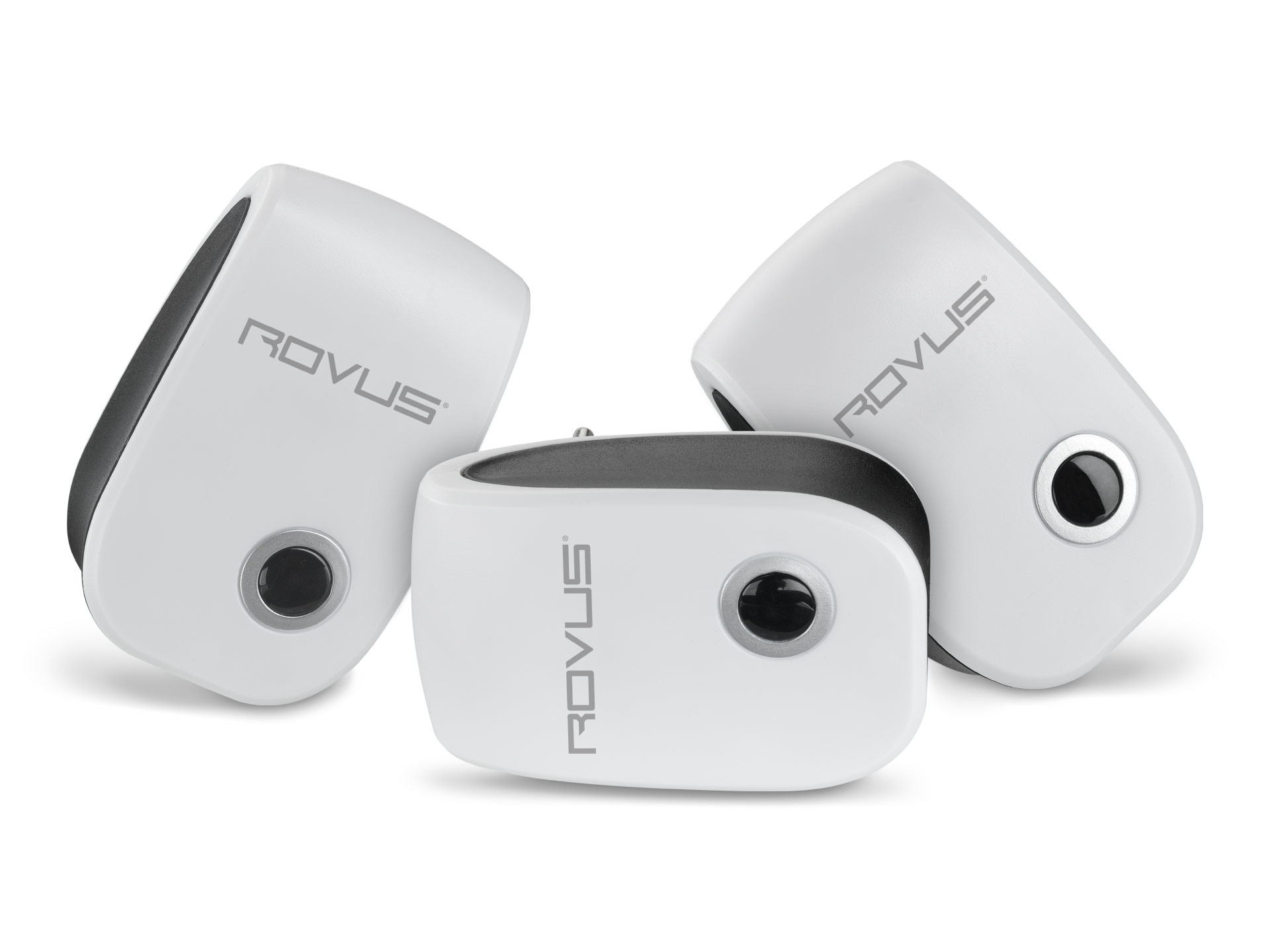 Rovus Pest Repeller — djalë dhe qen në shtëpi